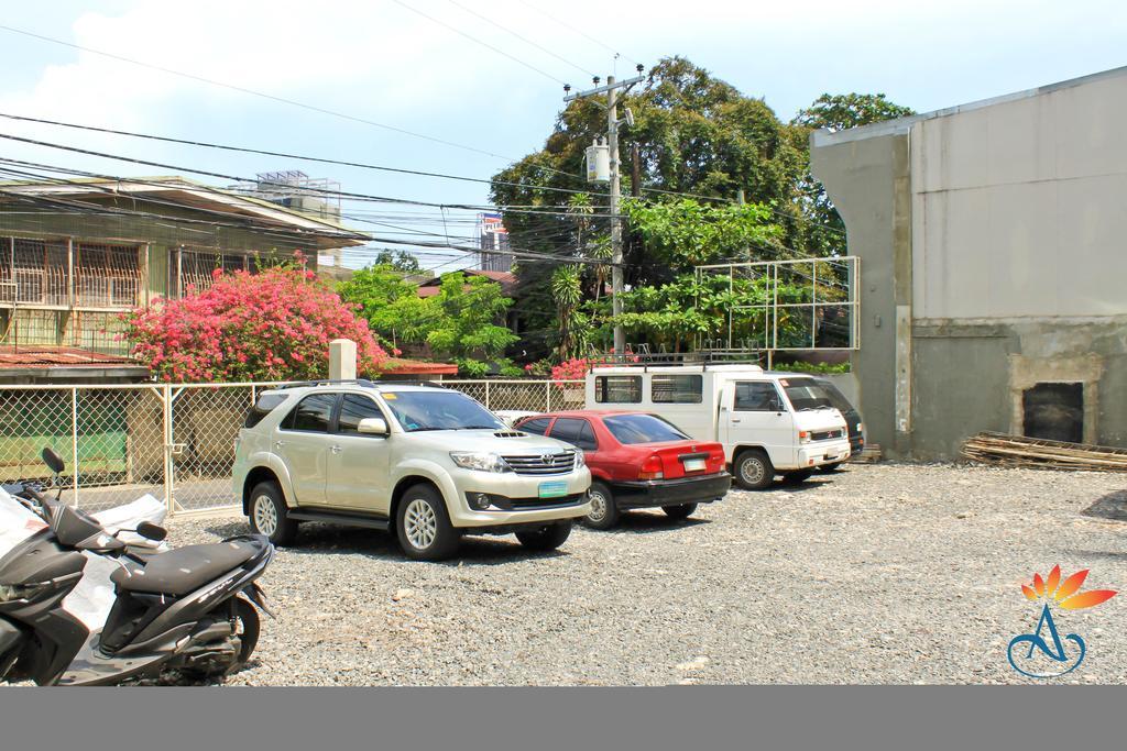 Azia Suites And Residences Cebu Stadt Exterior foto